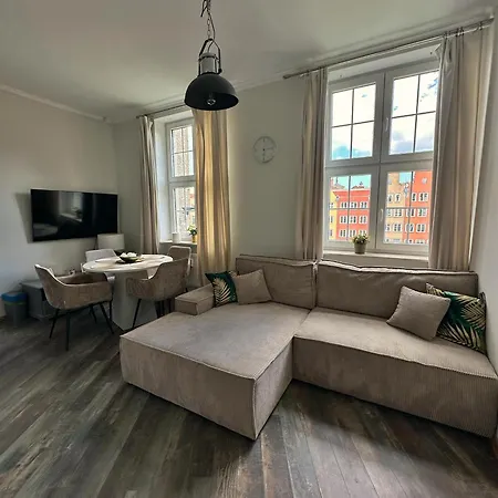 Cloud 6 Lux Old Town View דירה *