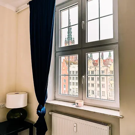Cloud 6 - Old Town View Ogarna Apartment *